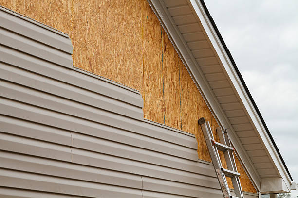 24/7 Emergency Siding Replacement experts in Akron, PA